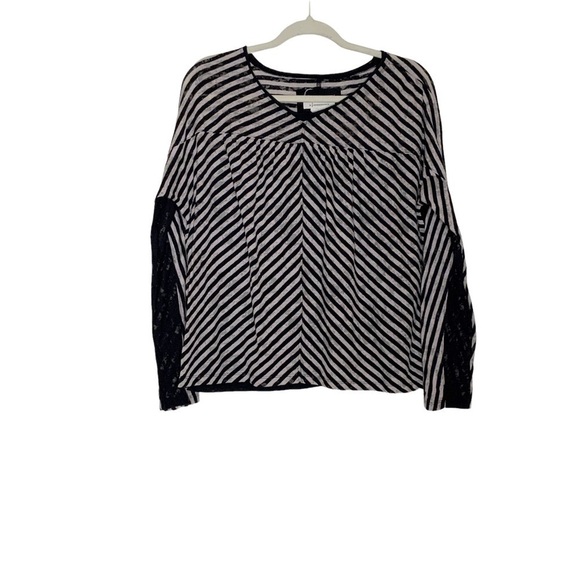 Anthropologie black striped blouse with lace back and sleeves.V neckline. Size S - Picture 3 of 9